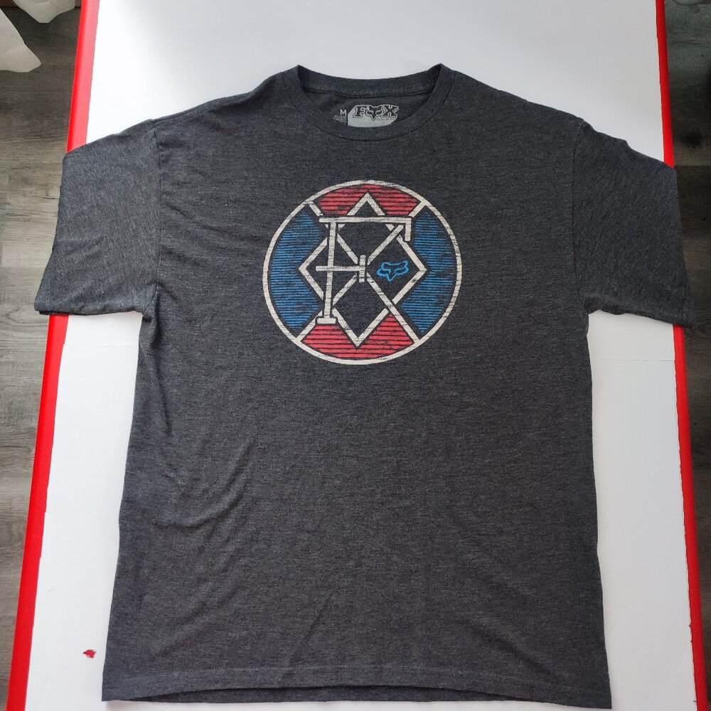Fox short sleeve T-shirt grey with graphic design men's size M